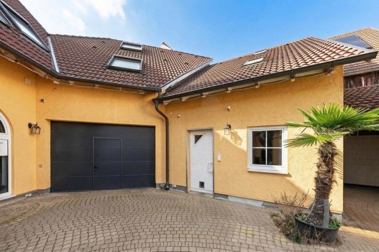 Au�enansicht Teningen Etagenwohnung Genehmigung mit Auflagen - Etagenwohnung in Teningen