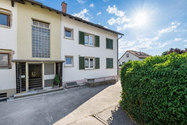Au�enansicht Gundelfingen Mehrfamilienhaus Attraktive Kapitalanlage: 3-Familienhaus in bester Lage Gundelfingens