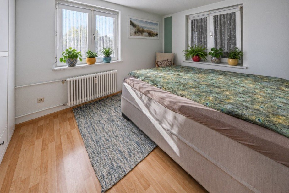 Schlafzimmer EG Mehrfamilienhaus Gundelfingen